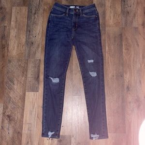 Old Navy Ballerina jeggings. Girl size 12. Distressed. Like new